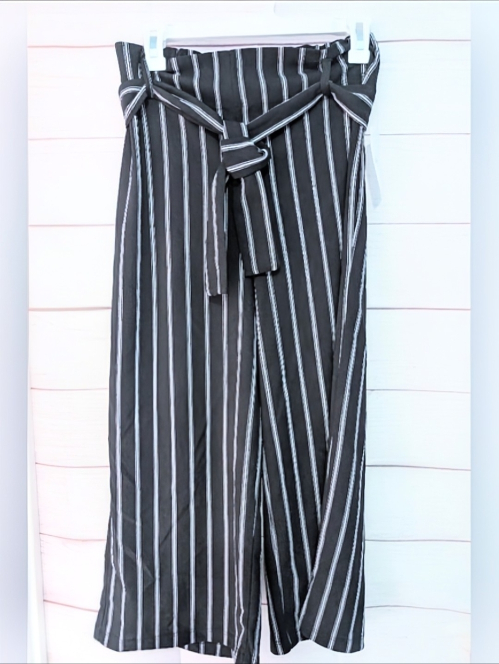 Nwt Suzy Shier Wide Leg Crop Pant With Belted Waist Size Medium
